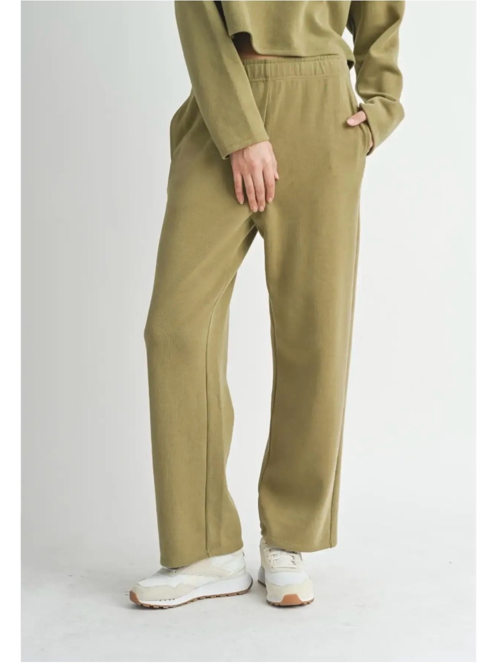 Sadie and Sage Relaxed Stay Wide Leg Pants